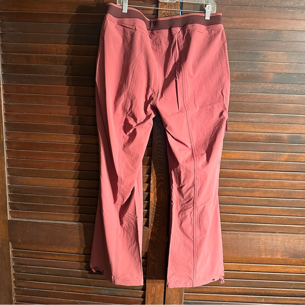 Free People Movement Cascade Flares Cargo Boot Cut Flared Hiking Pants - Picture 7 of 11